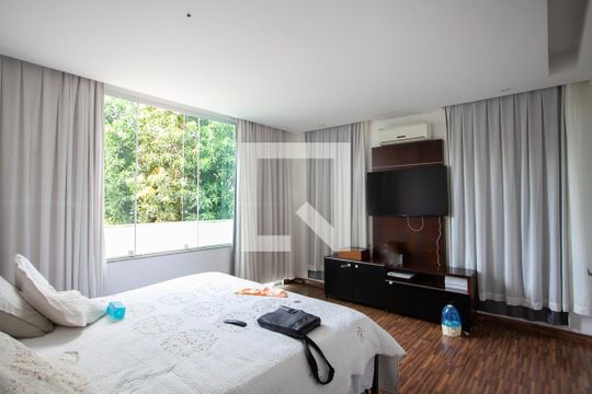 Suíte 1 de casa à venda com 4 quartos, 520m² em Bandeirantes (pampulha), Belo Horizonte