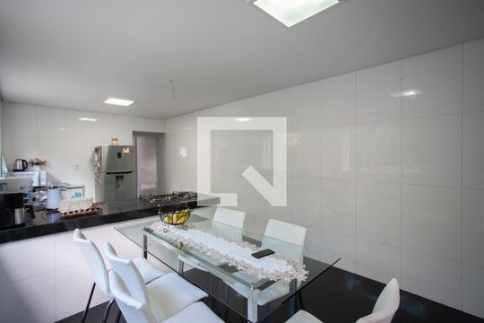 Cozinha de casa à venda com 4 quartos, 520m² em Bandeirantes (pampulha), Belo Horizonte