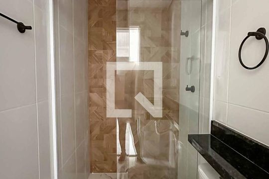 Banheiro de apartamento à venda com 1 quarto, 34m² em Santana, São Paulo
