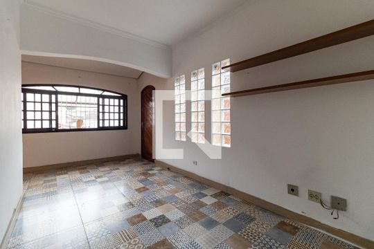 Casa à venda com 2 quartos, 240m² em Sacomã, São Paulo