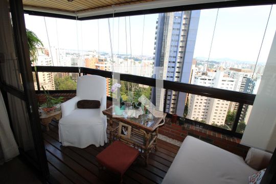 Varanda da Sala de apartamento à venda com 3 quartos, 178m² em Vila Andrade, São Paulo