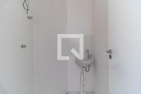 Banheiro de kitnet/studio à venda com 1 quarto, 18m² em Vila Moraes, São Paulo