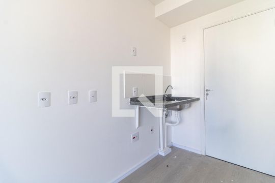 Cozinha de kitnet/studio à venda com 1 quarto, 18m² em Vila Moraes, São Paulo