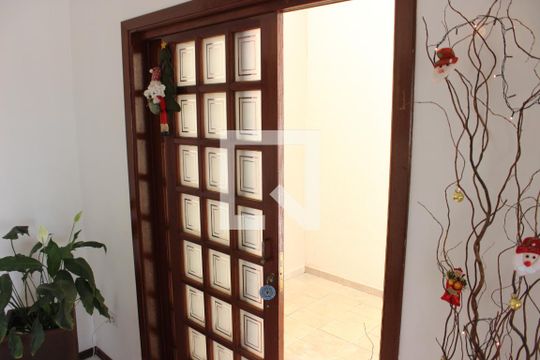 Jardim de Inverno de casa à venda com 3 quartos, 182m² em Horto Florestal, Jundiaí