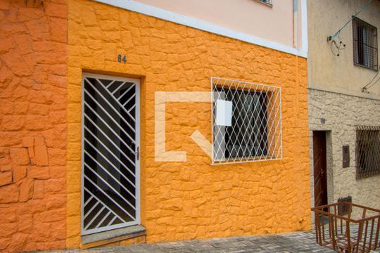 Fachada de casa à venda com 2 quartos, 81m² em Vila Alzira, Santo André