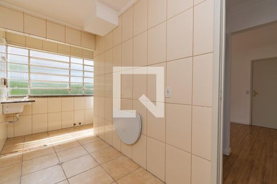 Cozinha de apartamento à venda com 1 quarto, 43m² em Partenon, Porto Alegre