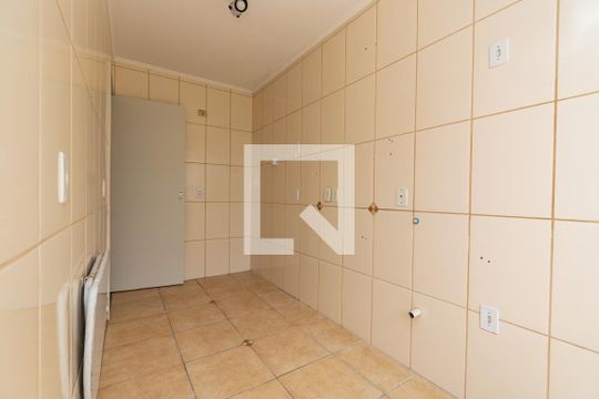 Cozinha de apartamento à venda com 1 quarto, 43m² em Partenon, Porto Alegre