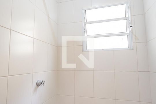 Chuveiro de casa à venda com 3 quartos, 120m² em Vila Carrão, São Paulo