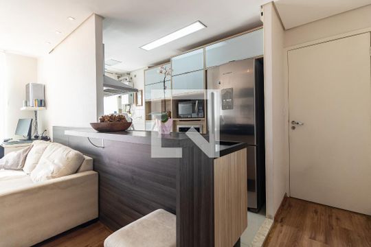 Cozinha de apartamento à venda com 2 quartos, 50m² em Vila Moinho Velho, São Paulo