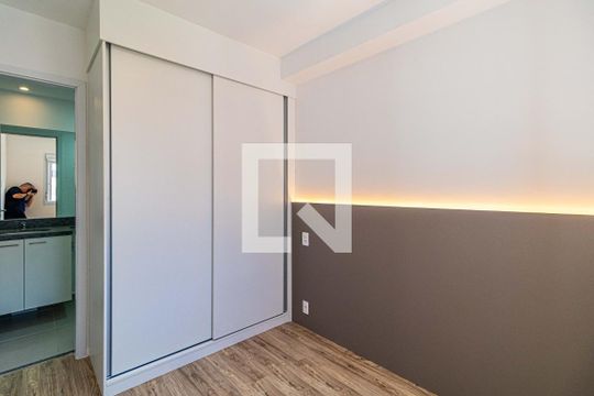 Quarto 1 de apartamento para alugar com 1 quarto, 25m² em Vila Butantã, São Paulo