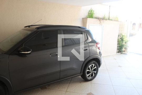 Garagem de casa à venda com 6 quartos, 205m² em Santa Paula, São Caetano do Sul