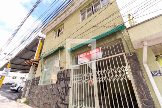 Fachada de casa à venda com 8 quartos, 360m² em Vila Gomes Cardim, São Paulo