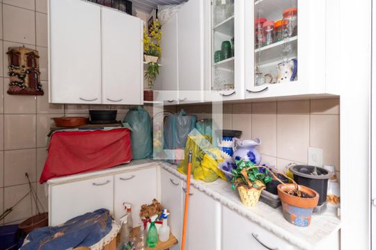 Lavanderia (Casas 2 e 3) de casa à venda com 8 quartos, 360m² em Vila Gomes Cardim, São Paulo