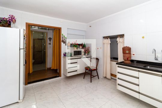 Cozinha (Casa 2) de casa à venda com 8 quartos, 360m² em Vila Gomes Cardim, São Paulo