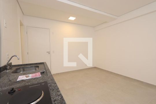Studio de kitnet/studio para alugar com 1 quarto, 19m² em São Lucas, São Paulo
