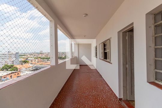 Varanda  de apartamento para alugar com 2 quartos, 75m² em Vila Talarico, São Paulo