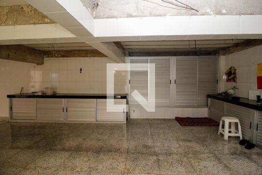 Armarios da Garagem de apartamento à venda com 3 quartos, 380m² em Fernão Dias, Belo Horizonte