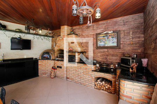 Area Externa Privativa de apartamento à venda com 3 quartos, 380m² em Fernão Dias, Belo Horizonte