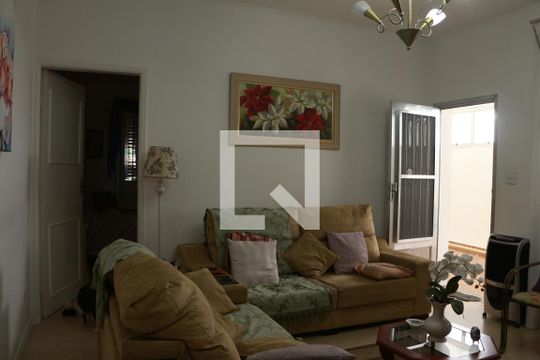 Sala de casa para alugar com 3 quartos, 150m² em Cidade Mãe do Céu, São Paulo