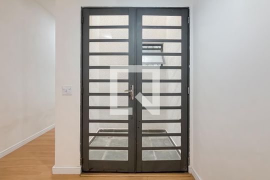 Sala de casa à venda com 3 quartos, 100m² em Ipiranga, São Paulo