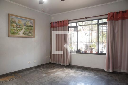 Sala de casa à venda com 3 quartos, 150m² em Parque Imperial, São Paulo