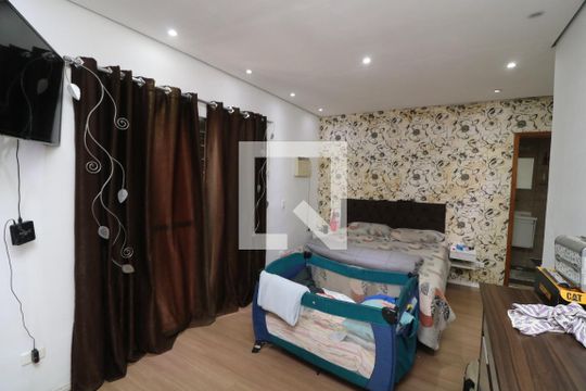 Suíte de casa para alugar com 3 quartos, 168m² em Jardim Vila Formosa, São Paulo