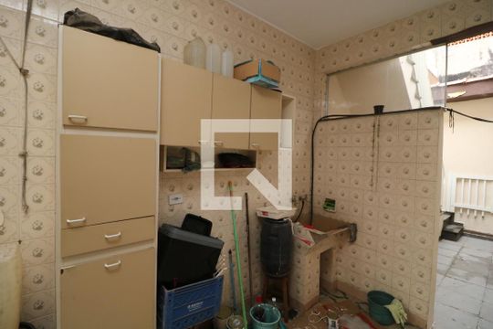 Área de Serviço de casa para alugar com 3 quartos, 168m² em Jardim Vila Formosa, São Paulo