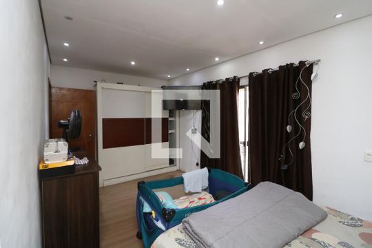 Suíte de casa à venda com 3 quartos, 168m² em Jardim Vila Formosa, São Paulo