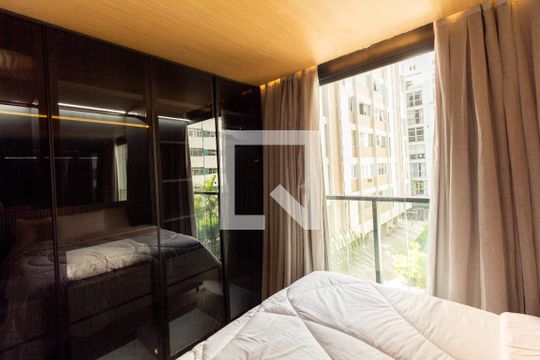 Quarto de apartamento à venda com 1 quarto, 30m² em Itaim Bibi, São Paulo