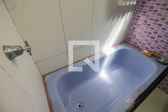 Banheiro Social de casa para alugar com 2 quartos, 80m² em Vila Madalena, São Paulo