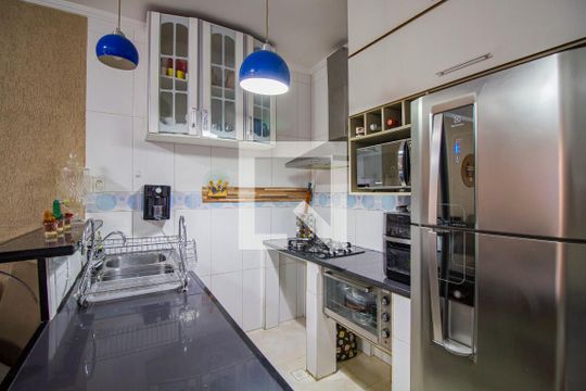 Cozinha de casa para alugar com 2 quartos, 80m² em Vila Madalena, São Paulo