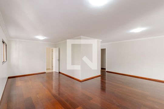 Sala de apartamento para alugar com 4 quartos, 217m² em Jardim da Saúde, São Paulo