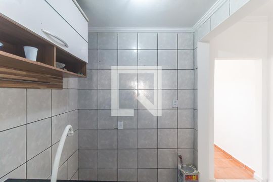 Cozinha de casa para alugar com 3 quartos, 140m² em Jardim Rodeio, Mogi das Cruzes