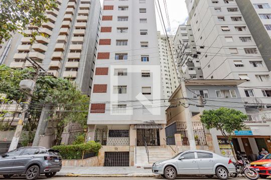 Fachada de apartamento para alugar com 1 quarto, 48m² em Liberdade, São Paulo