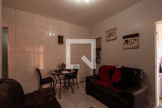 Sala de casa para alugar com 4 quartos, 330m² em Vila Hortência, Sorocaba