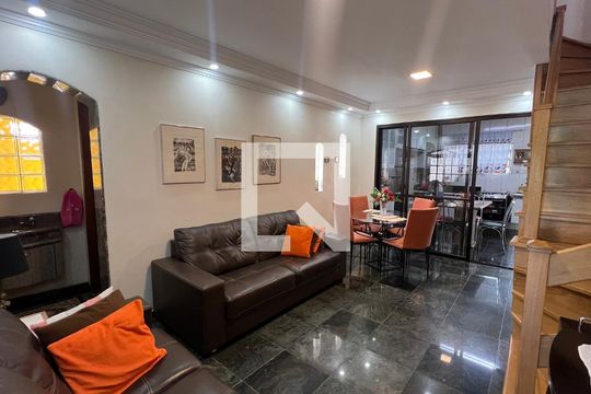 Casa à venda com 3 quartos, 150m² em Vila Madalena, São Paulo