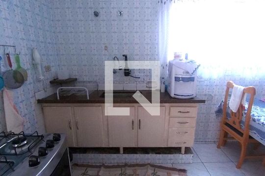 Cozinha  de casa à venda com 5 quartos, 170m² em Jardim Santa Mena, Guarulhos