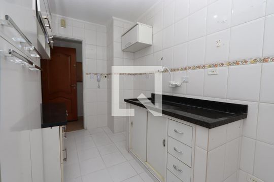 Apartamento para alugar com 2 quartos, 54m² em Vila Antonieta, São Paulo
