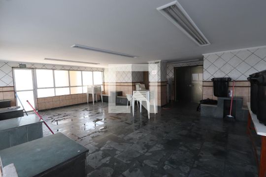 Apartamento para alugar com 2 quartos, 54m² em Vila Antonieta, São Paulo