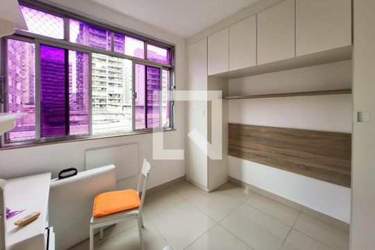 Quarto de apartamento à venda com 3 quartos, 98m² em Icaraí, Niterói