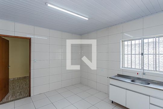 Cozinha de casa à venda com 2 quartos, 80m² em Vila Palmeiras, São Paulo