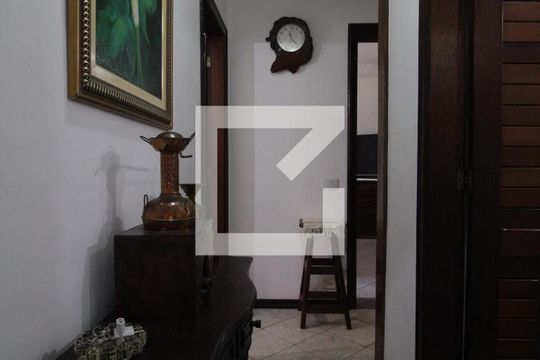 Corredor de casa de condomínio à venda com 3 quartos, 336m² em Anil, Rio de Janeiro