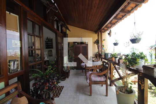 Varanda de casa de condomínio à venda com 3 quartos, 336m² em Anil, Rio de Janeiro