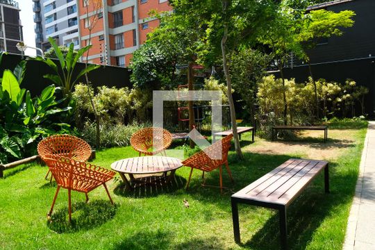 Área comum de apartamento à venda com 2 quartos, 70m² em Pinheiros, São Paulo