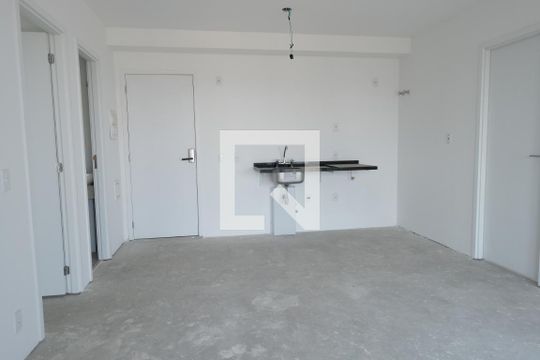 Cozinha de apartamento à venda com 2 quartos, 70m² em Pinheiros, São Paulo