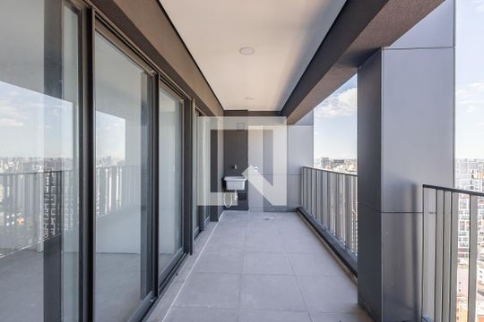 Varanda de apartamento à venda com 2 quartos, 70m² em Pinheiros, São Paulo