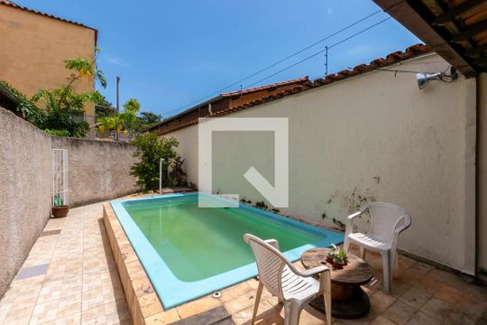 Piscina de casa para alugar com 1 quarto, 90m² em Padre Eustáquio, Belo Horizonte
