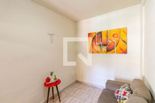 Sala de casa para alugar com 1 quarto, 90m² em Padre Eustáquio, Belo Horizonte