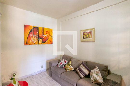 Casa para alugar com 1 quarto, 90m² em Padre Eustáquio, Belo Horizonte