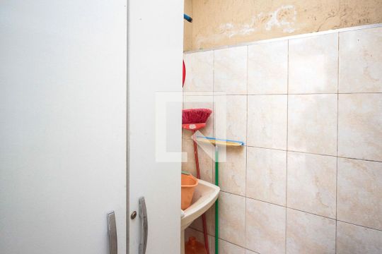 Área de Serviço de casa à venda com 3 quartos, 294m² em Vila Santa Clara, São Paulo